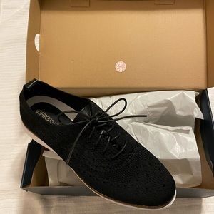 Cole Haan original stretch wing tip shoes - Brand New, Never worn!